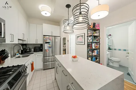 1 Mt Morris Park W New York City NY 10027