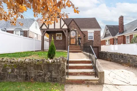 156 Goodwin Avenue New York City NY 10314