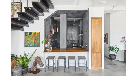 448 W 37th Street New York City NY 10018