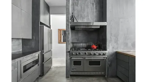 448 W 37th Street New York City NY 10018