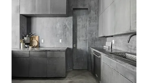 448 W 37th Street New York City NY 10018