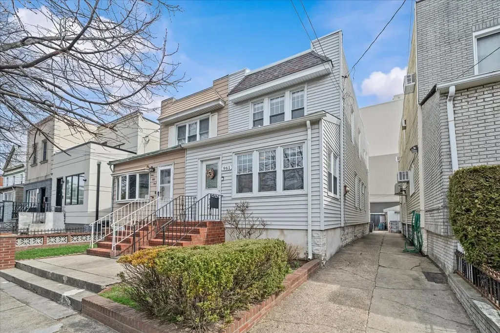 961 Dahill Road New York City NY 11204