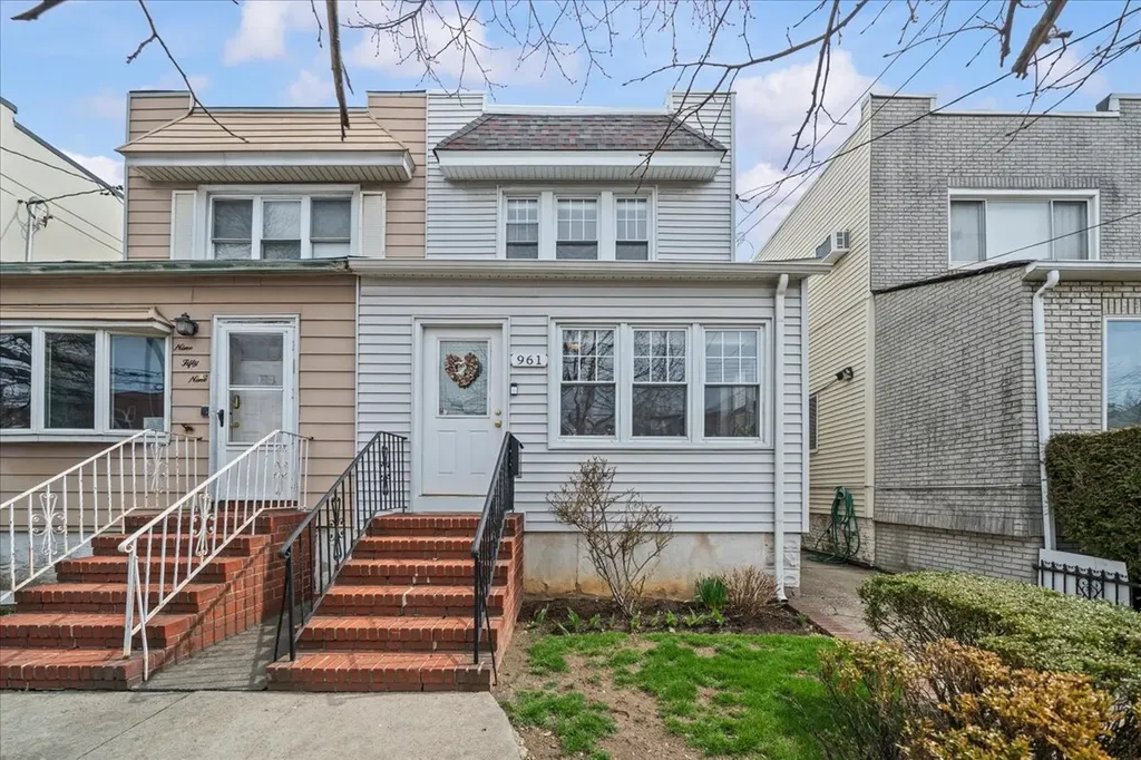 961 Dahill Road New York City NY 11204