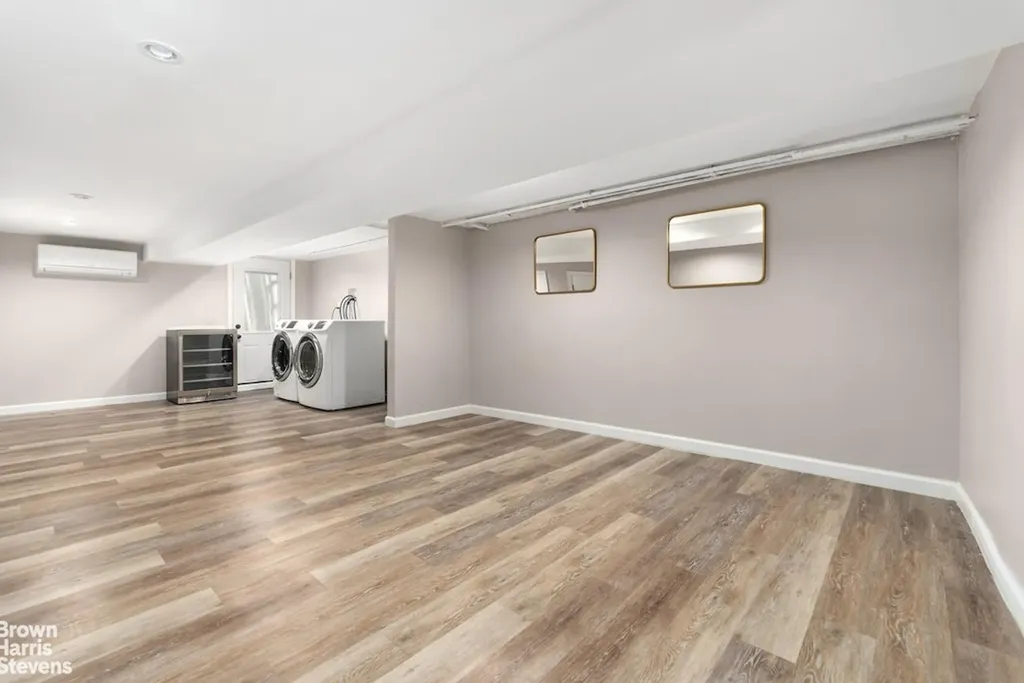 72 Conselyea Street New York City NY 11211