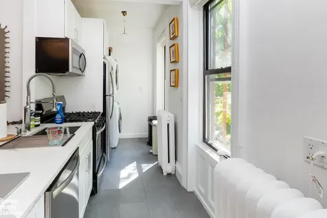 72 Conselyea Street New York City NY 11211
