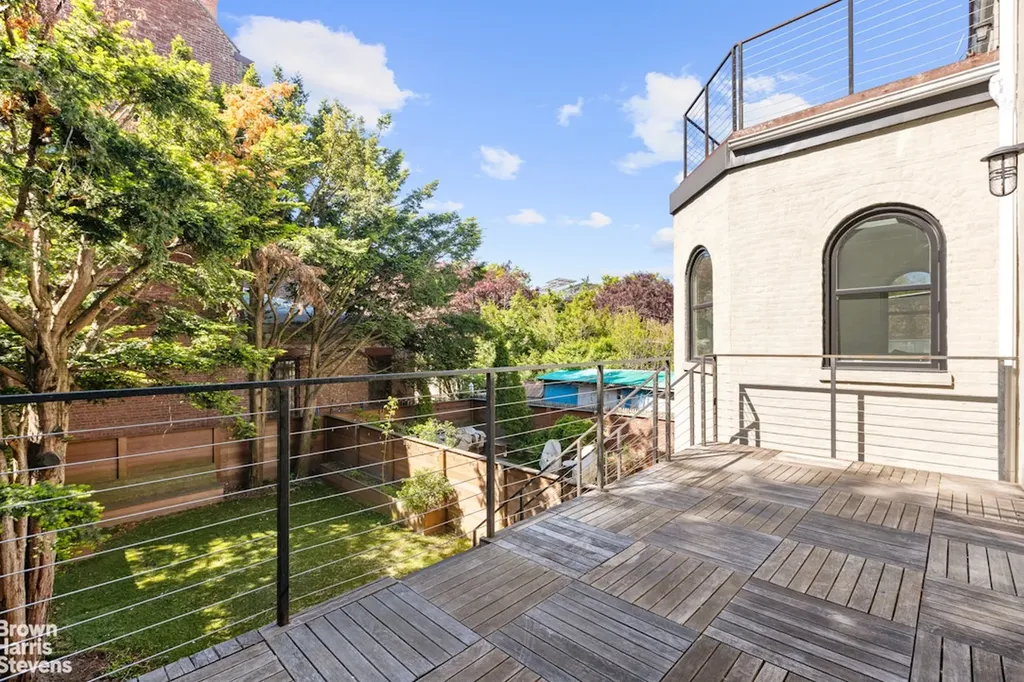 174 Bainbridge Street New York City NY 11233