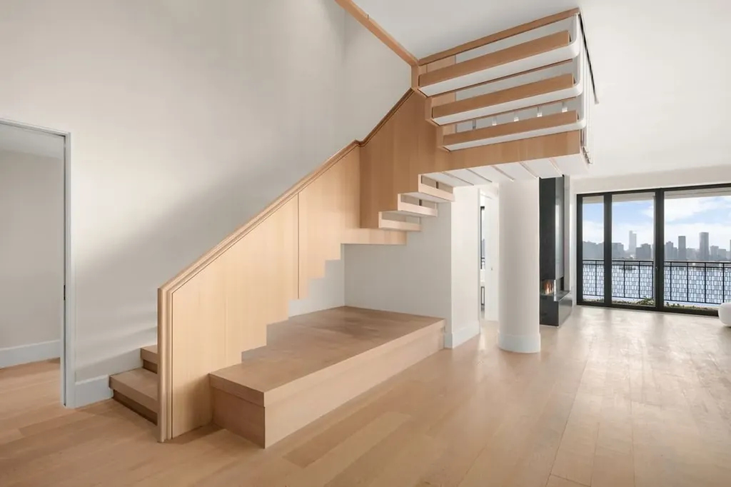 100 Vandam Street New York City NY 10013