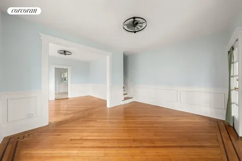 270 Richmond Terrace New York City NY 10301