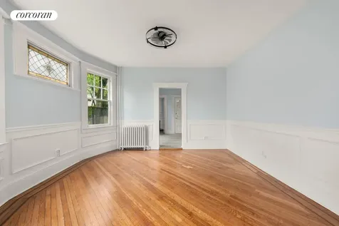 270 Richmond Terrace New York City NY 10301