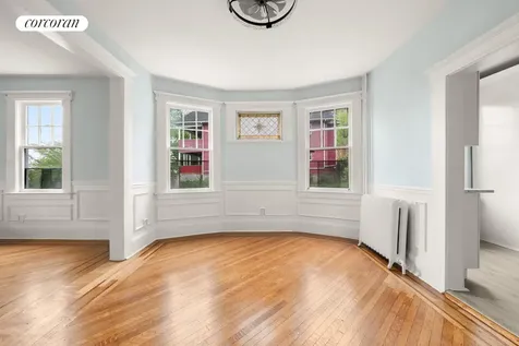 270 Richmond Terrace New York City NY 10301
