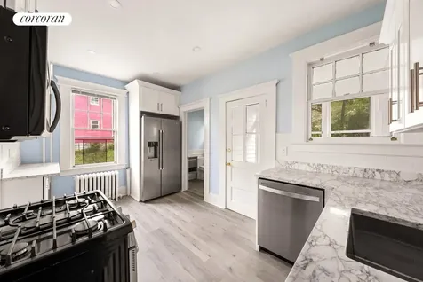 270 Richmond Terrace New York City NY 10301