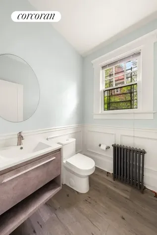 270 Richmond Terrace New York City NY 10301