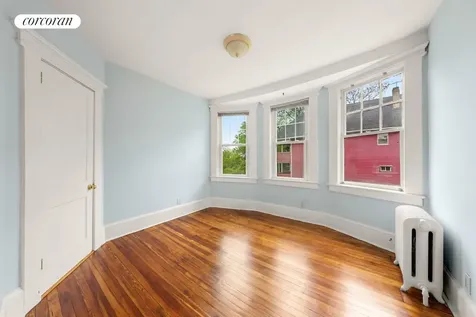 270 Richmond Terrace New York City NY 10301