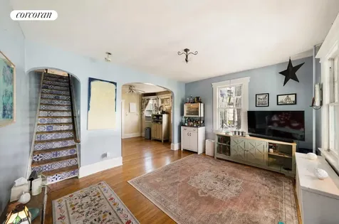 270 Richmond Terrace New York City NY 10301