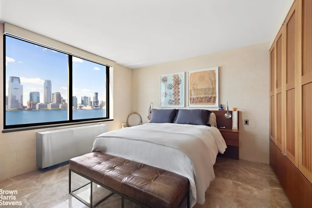 21 S End Avenue New York City NY 10280