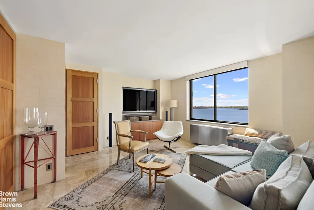 21 S End Avenue New York City NY 10280