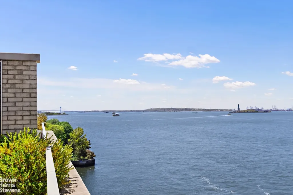21 S End Avenue New York City NY 10280
