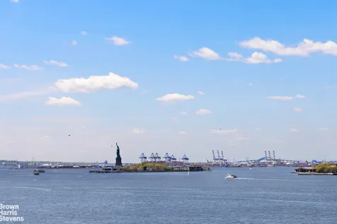 21 S End Avenue New York City NY 10280