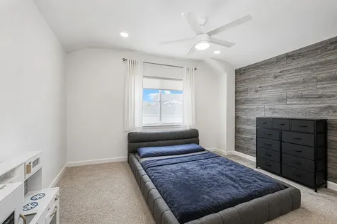 78 Sperry Place New York City NY 10312
