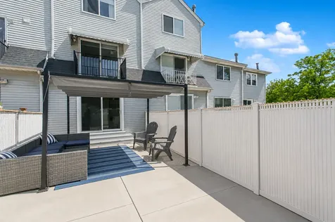 78 Sperry Place New York City NY 10312