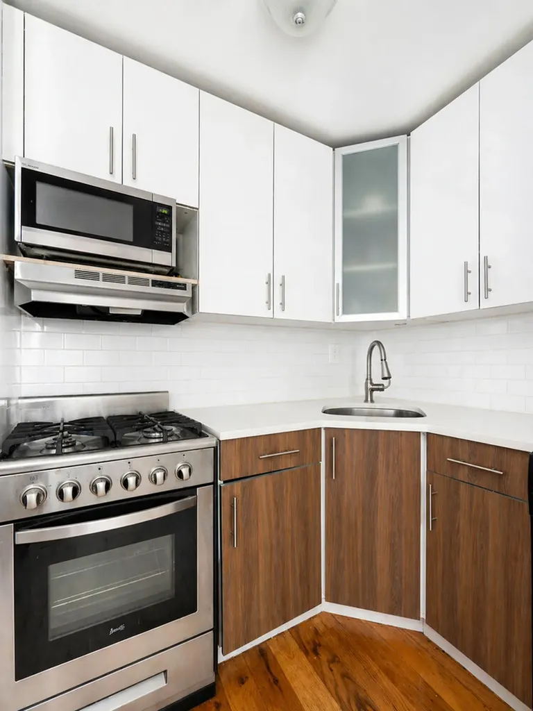 887 Lafayette Avenue New York City NY 11221