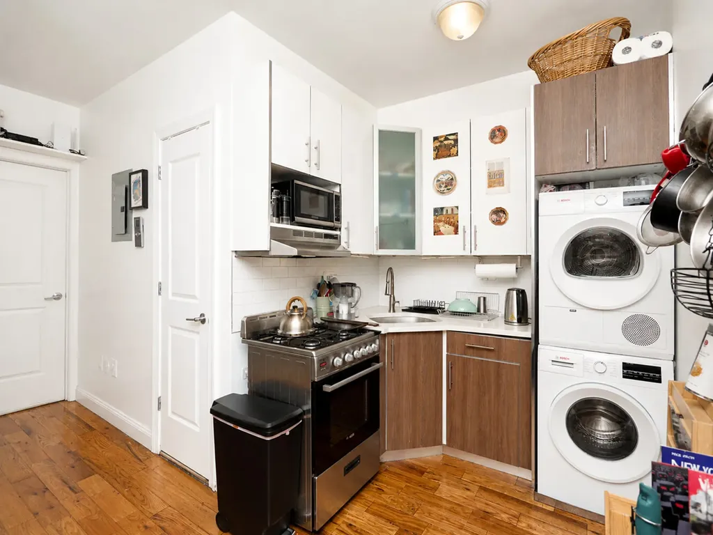 887 Lafayette Avenue New York City NY 11221