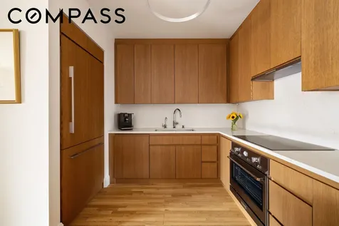 121 W 19th Street New York City NY 10011