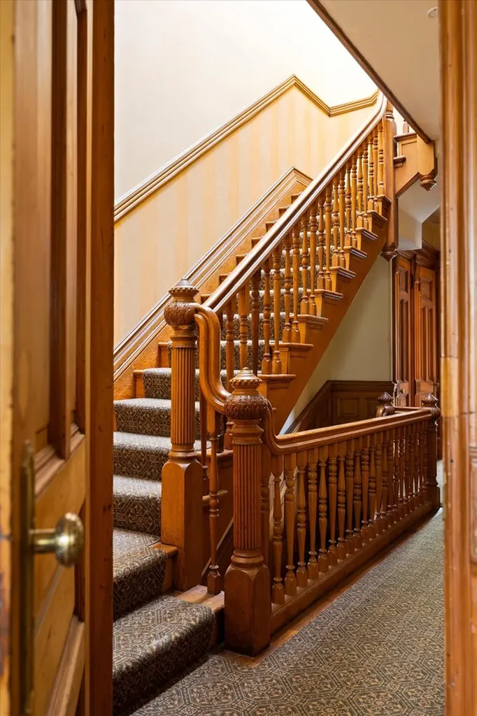 329 Convent Avenue New York City NY 10031