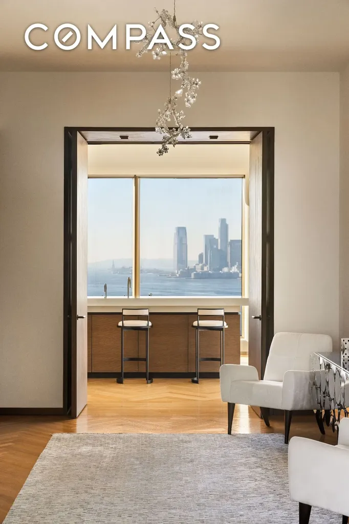 551 W 21st Street New York City NY 10011
