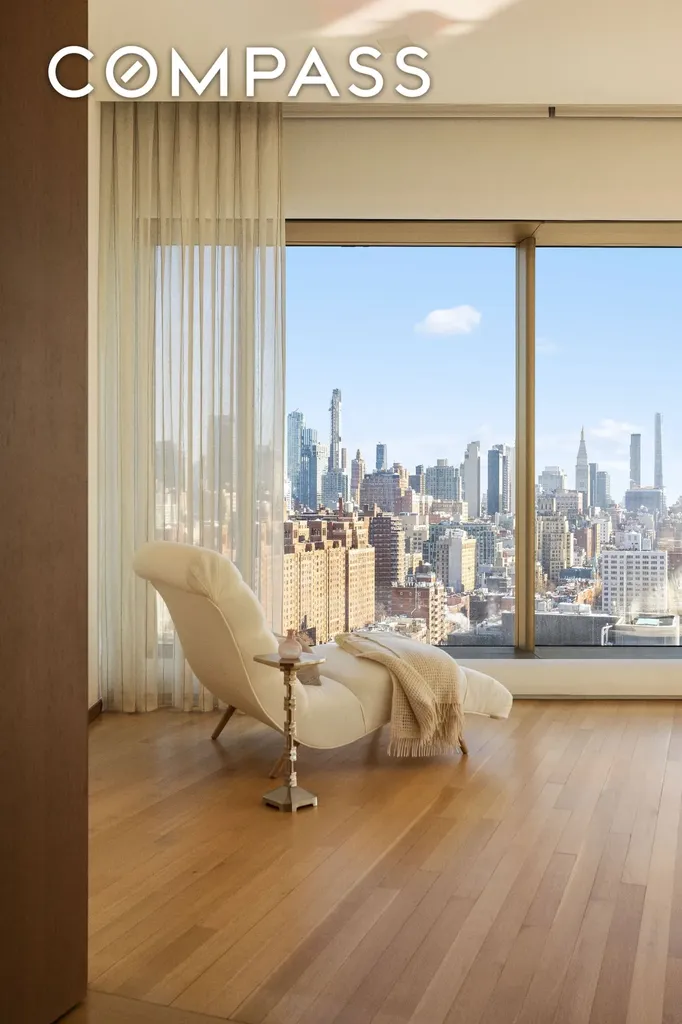 551 W 21st Street New York City NY 10011