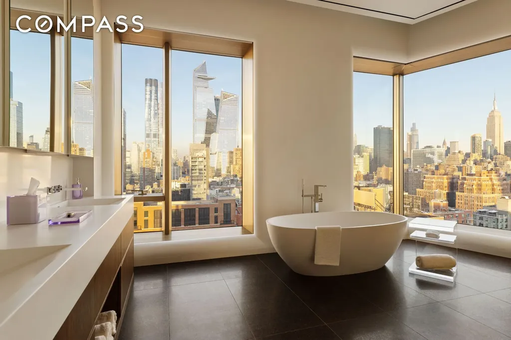 551 W 21st Street New York City NY 10011