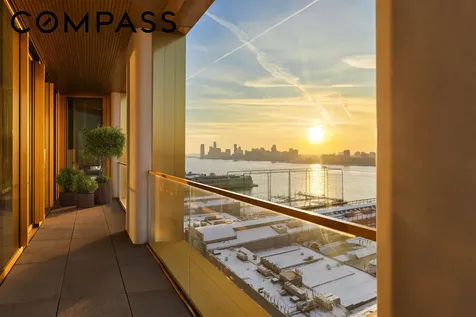 551 W 21st Street New York City NY 10011
