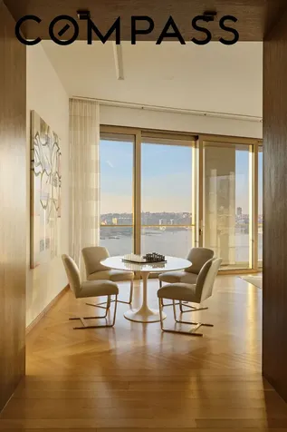 551 W 21st Street New York City NY 10011