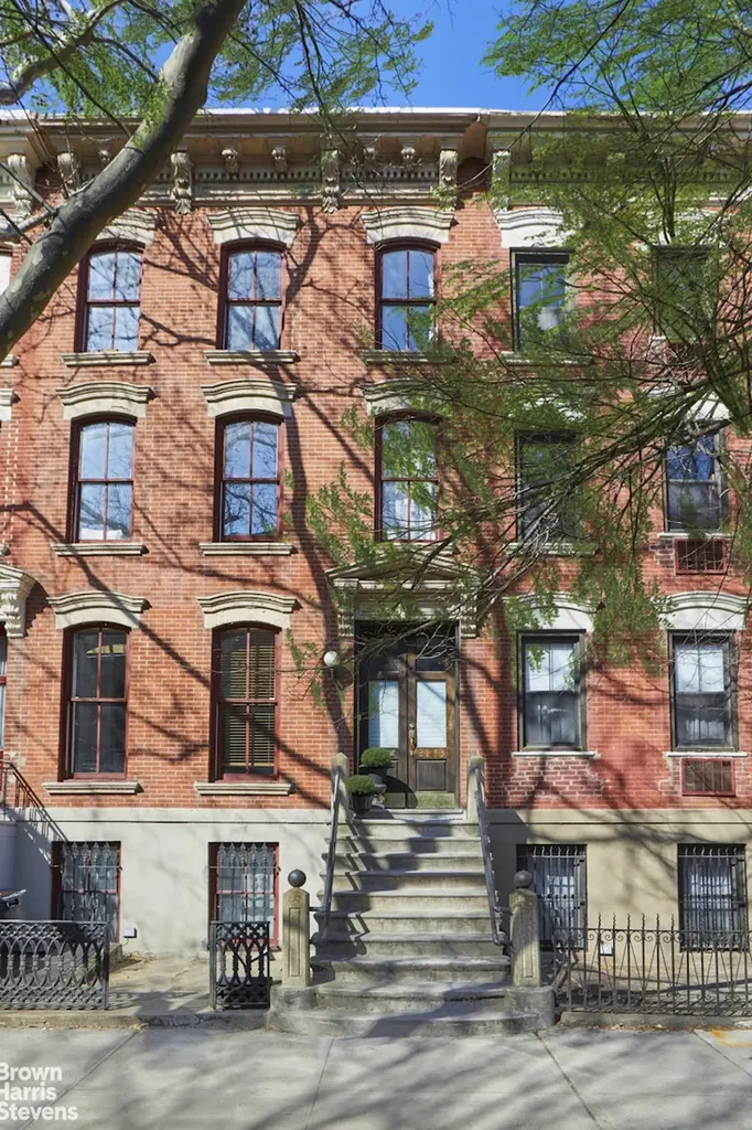 21-13 45th Avenue New York City NY 11101