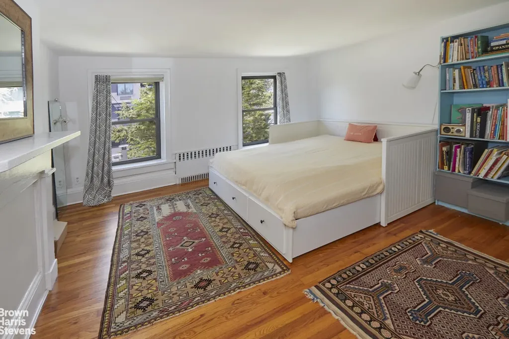 21-13 45th Avenue New York City NY 11101