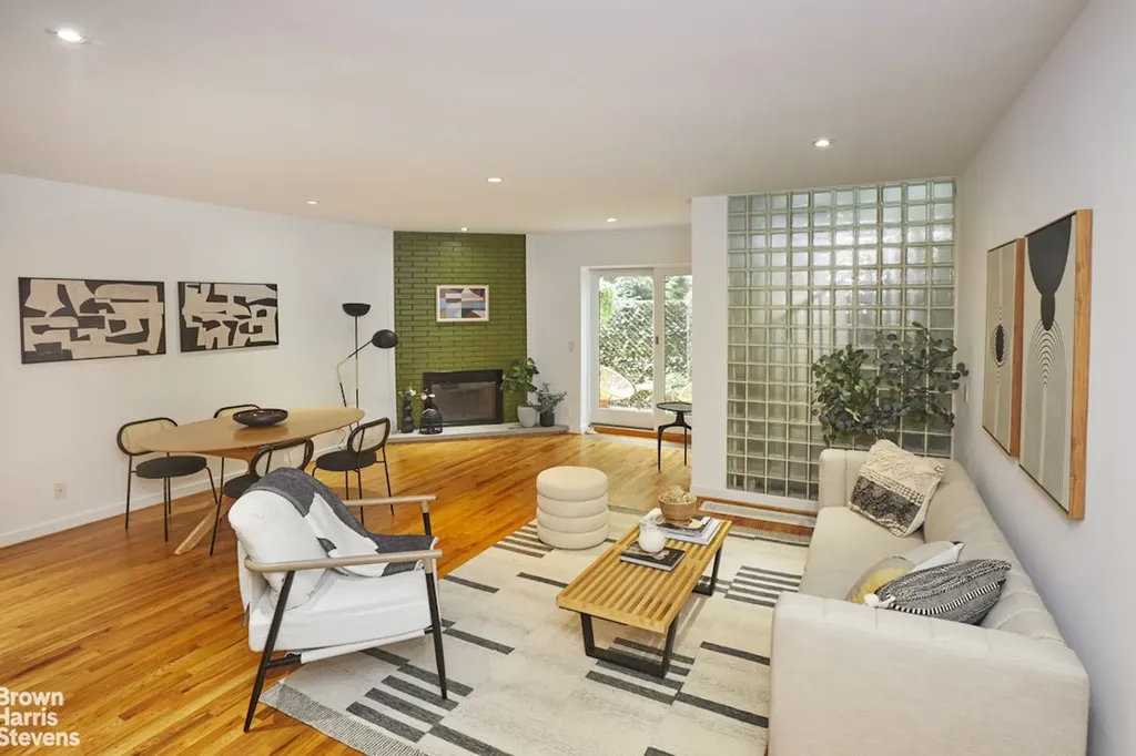 21-13 45th Avenue New York City NY 11101