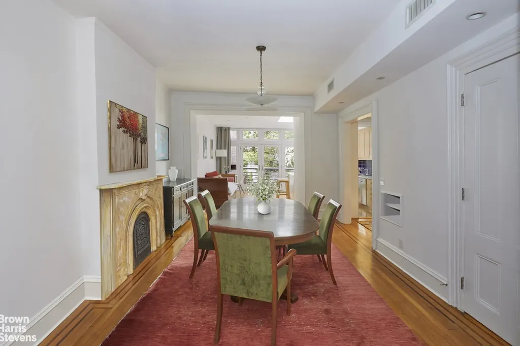 21-13 45th Avenue New York City NY 11101
