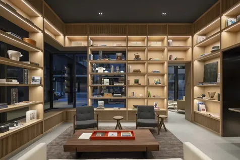 135 E 47th Street New York City NY 10017