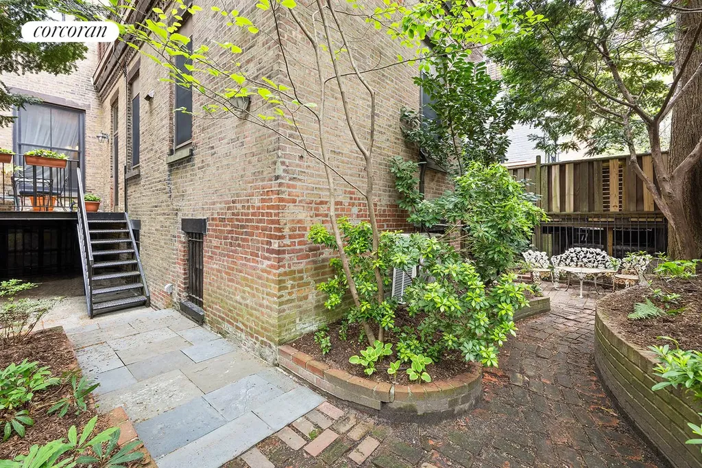 870 President Street New York City NY 11215