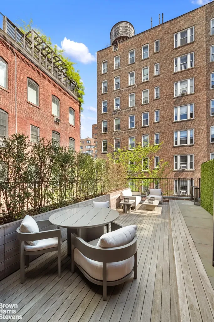 47 W 9th Street New York City NY 10011