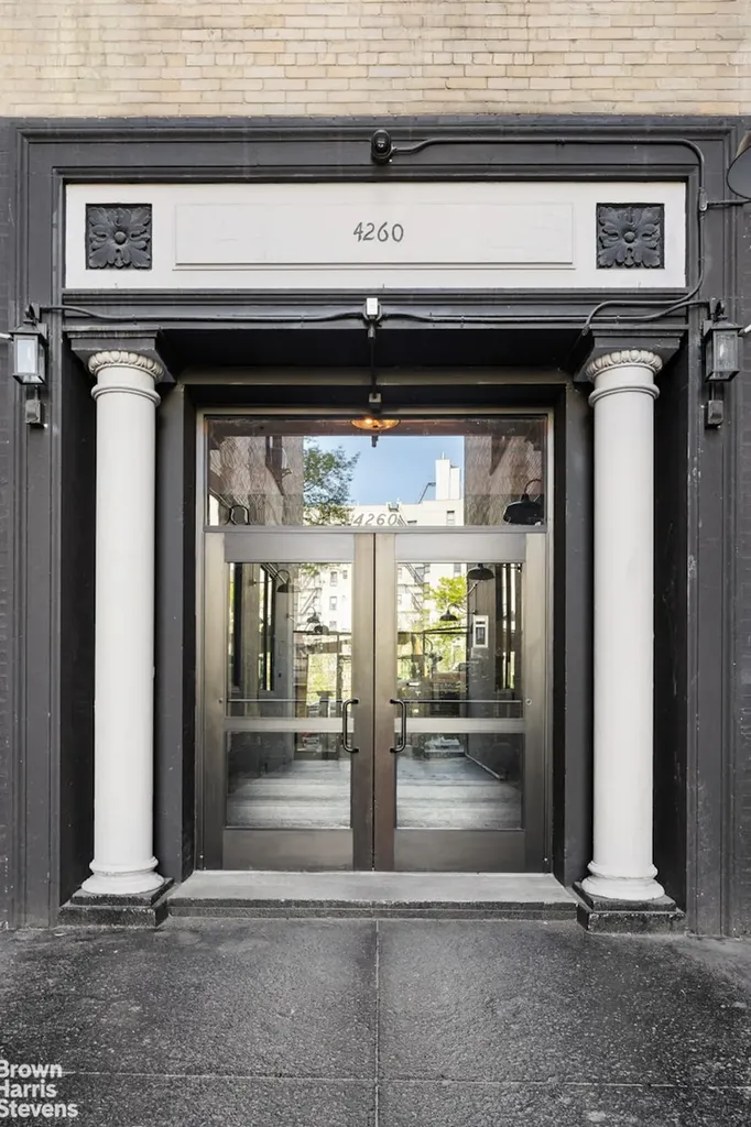 4260 Broadway New York City NY 10033