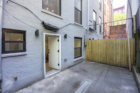 391 Manhattan Avenue New York City NY 10026