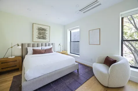 391 Manhattan Avenue New York City NY 10026
