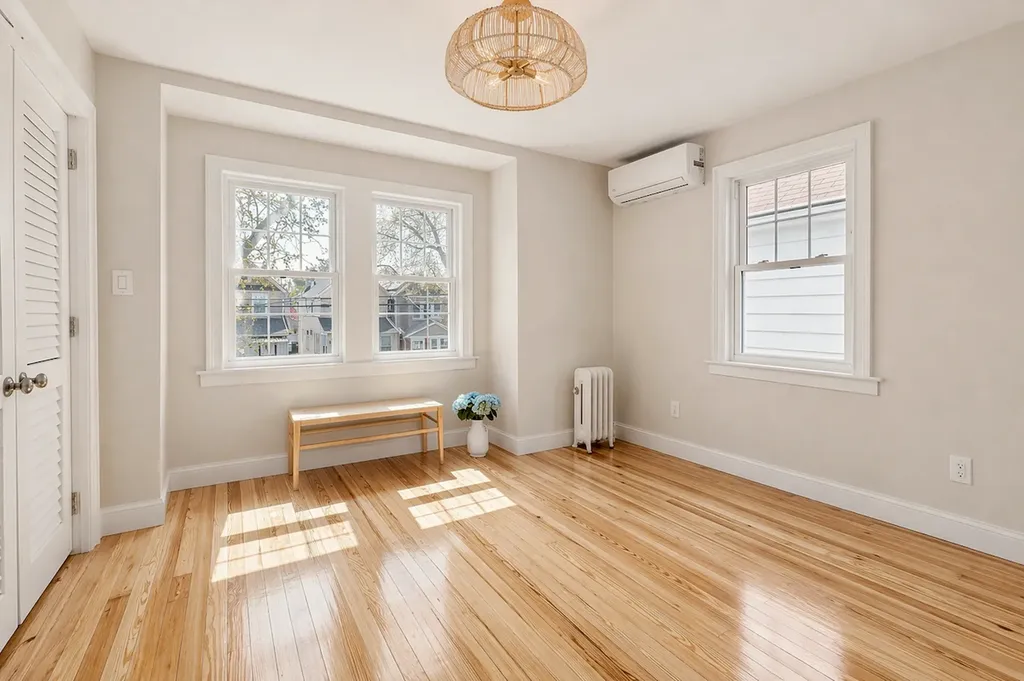 70-45 Manse Street New York City NY 11375