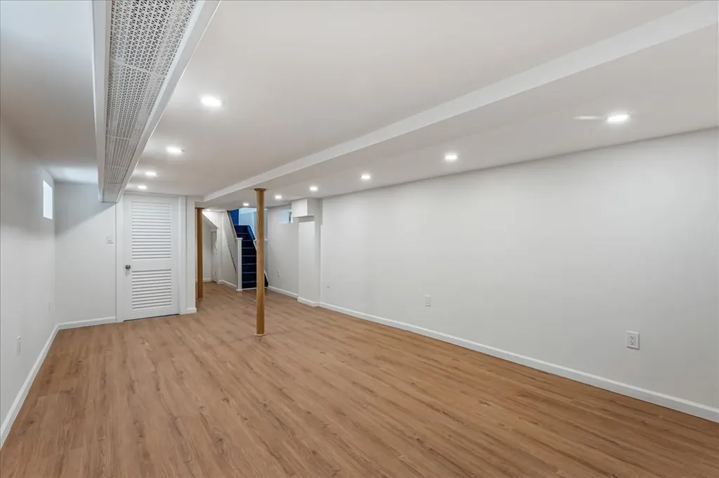 70-45 Manse Street New York City NY 11375