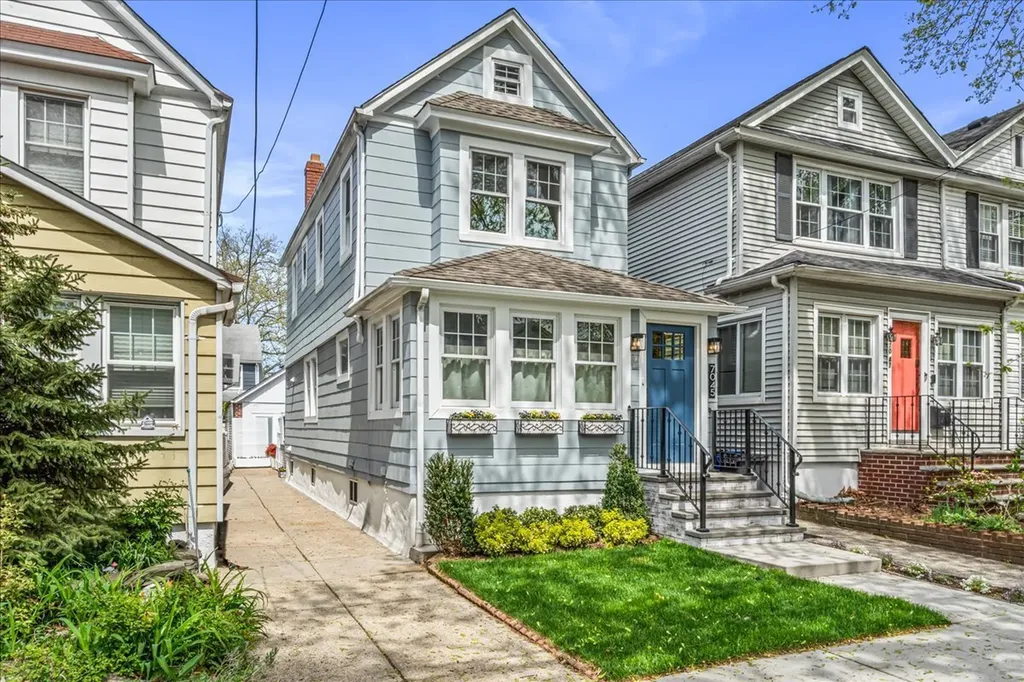 70-45 Manse Street New York City NY 11375
