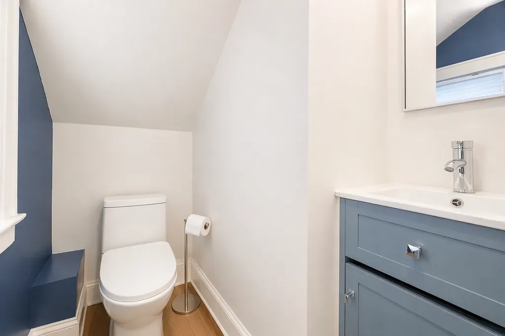 70-45 Manse Street New York City NY 11375