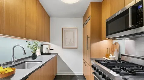 207 E 57th Street New York City NY 10022