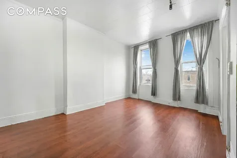 71-18 Myrtle Avenue New York City NY 11385