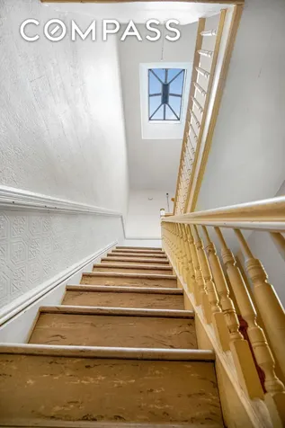 71-18 Myrtle Avenue New York City NY 11385